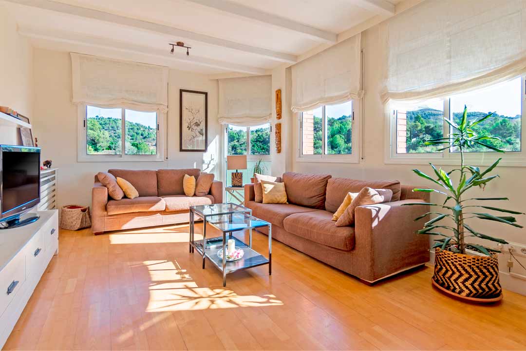 fotografía inmobiliaria salón luminoso